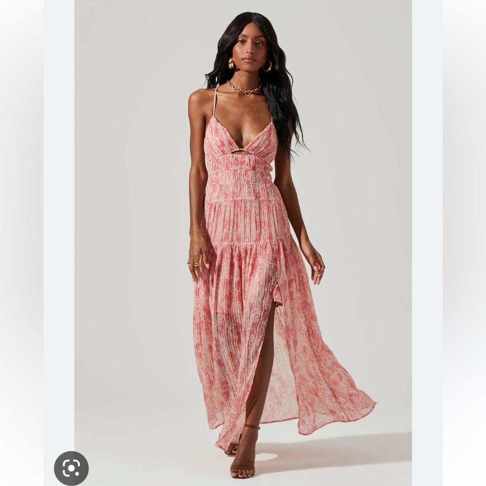 Never worn dress with tags